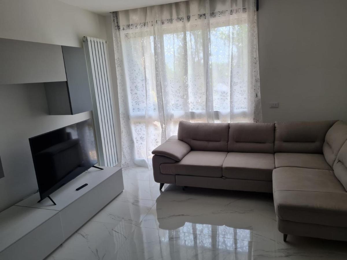 Apartament Marina Julia Εξωτερικό φωτογραφία